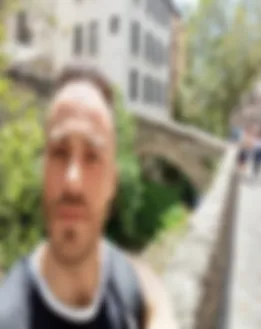 Vom Partner bereitgestelltes Porträt